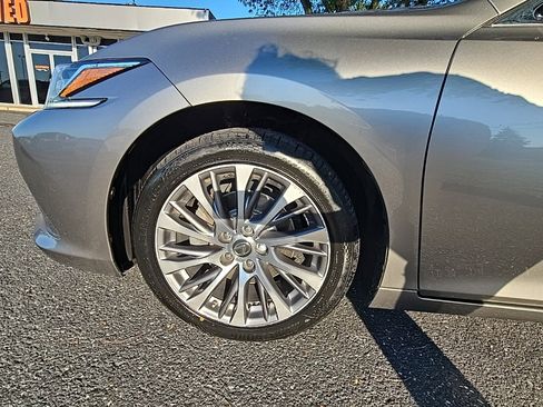 Used 2021 Lexus ES 350 w/ Premium Package image 12