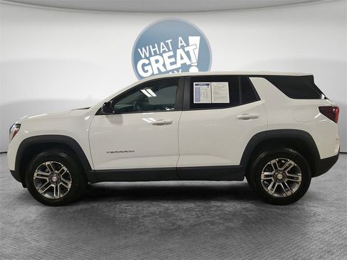 Certified 2025 GMC Terrain Elevation image 7