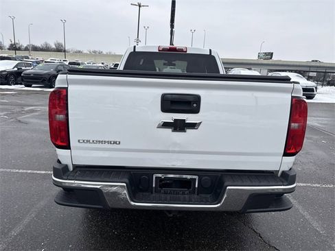 Used 2016 Chevrolet Colorado W/T image 3