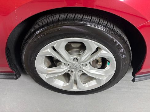 Used 2023 Honda Accord LX image 11