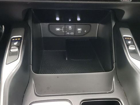 Used 2025 Kia Sorento EX w/ Panoramic Sunroof Package image 34