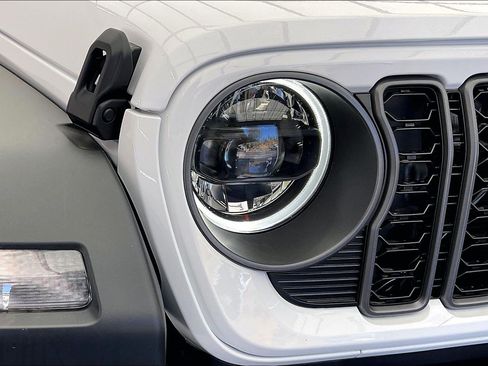 New 2026 Jeep Wrangler Unlimited Sport AWD/4WD image 15