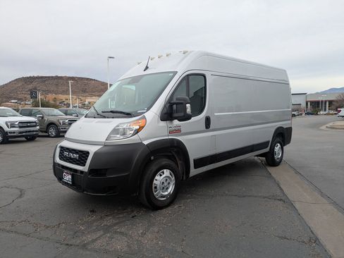 Used 2022 RAM ProMaster 2500 image 8