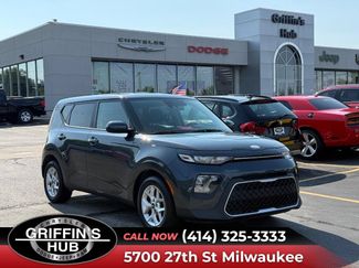 Used 2022 Kia Soul LX w/ Technology Package FWD video 1
