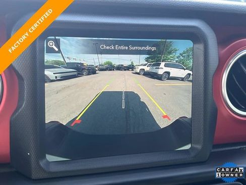 Certified 2021 Jeep Gladiator Rubicon AWD/4WD image 30