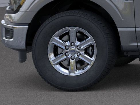 New 2024 Ford F150 XLT w/ Equipment Group 302A MID image 19