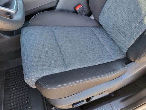 Used 2023 Nissan Rogue SV image 23