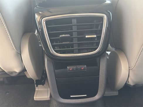 Used 2022 Lincoln Nautilus Reserve w/ Equipment Group 201A image 22