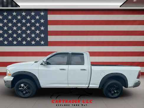 Used 2012 RAM 1500 Classic SLT AWD/4WD image 2