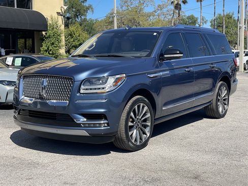 Used 2018 Lincoln Navigator L Select w/ Technology Package image 19