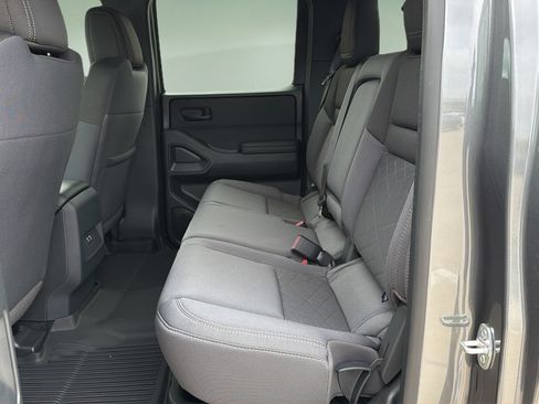 New 2026 Nissan Frontier SV w/ Tow Package AWD/4WD image 16