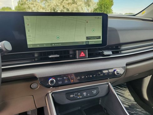 New 2026 Kia Carnival EX image 20