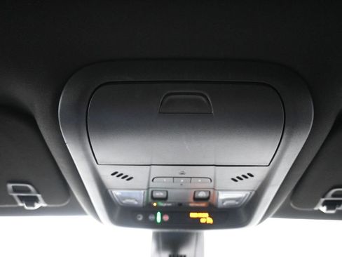 Used 2023 Cadillac XT6 Luxury image 17