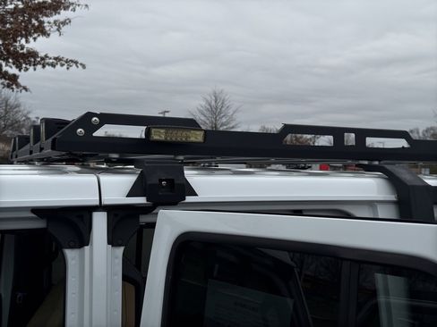 Used 2019 Jeep Wrangler Unlimited Sahara image 38