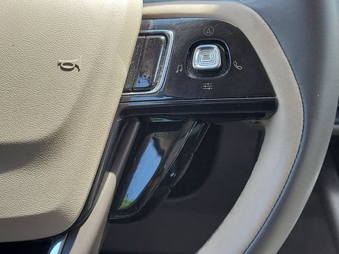 Certified 2022 Lincoln Corsair FWD image 24