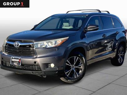 Used 2016 Toyota Highlander XLE