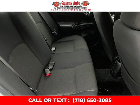 Used 2013 Nissan Versa SV image 9