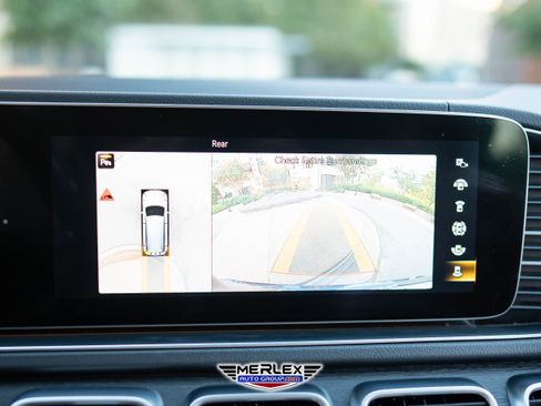 Used 2020 Mercedes-Benz GLS 450 4MATIC image 34