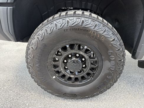 New 2026 GMC Sierra 2500 AT4X w/ AT4X AEV Edition AWD/4WD image 12