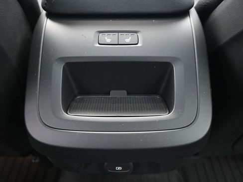 Used 2023 Volvo S60 B5 Plus w/ Climate Package image 23