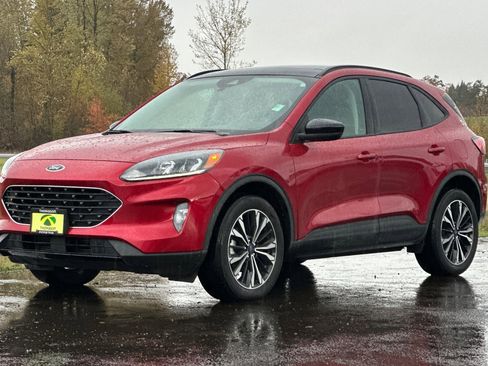 Used 2022 Ford Escape SEL w/ SEL Stealth AWD Package image 8