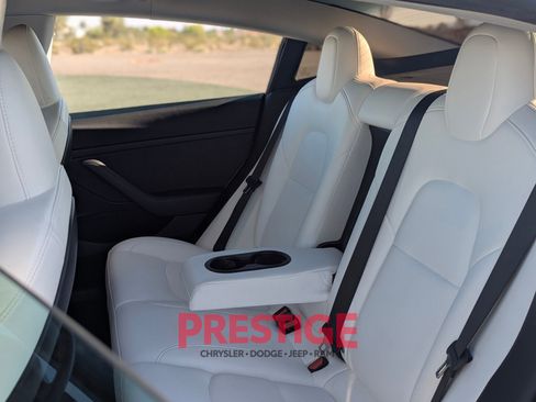 Used 2023 Tesla Model 3 Standard Range image 31