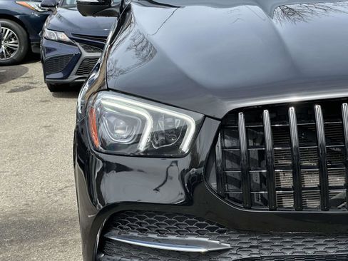 Used 2022 Mercedes-Benz GLE 350 4MATIC w/ AMG Line Exterior image 9