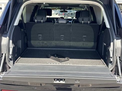 Used 2025 Ford Expedition Max Active AWD/4WD image 9