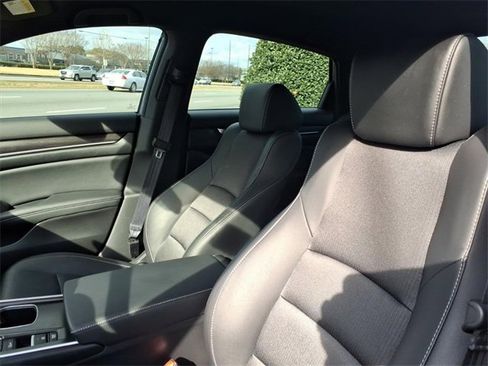 Used 2021 Honda Accord Sport image 16