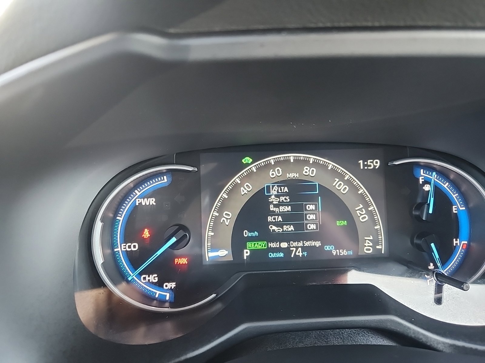 Used 2025 Toyota RAV4 XLE w/ Convenience Package AWD/4WD image 18