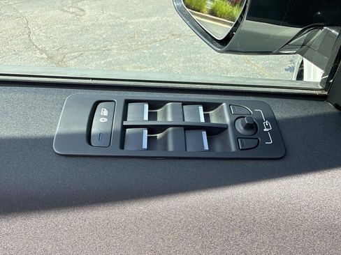 Used 2024 Land Rover Discovery Sport S AWD/4WD image 20