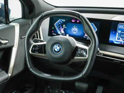 Used 2024 BMW iX xDrive50 w/ Sport Package AWD/4WD image 15