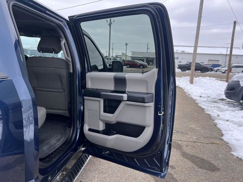 Used 2017 Ford F150 XLT w/ Equipment Group 302A Luxury image 27