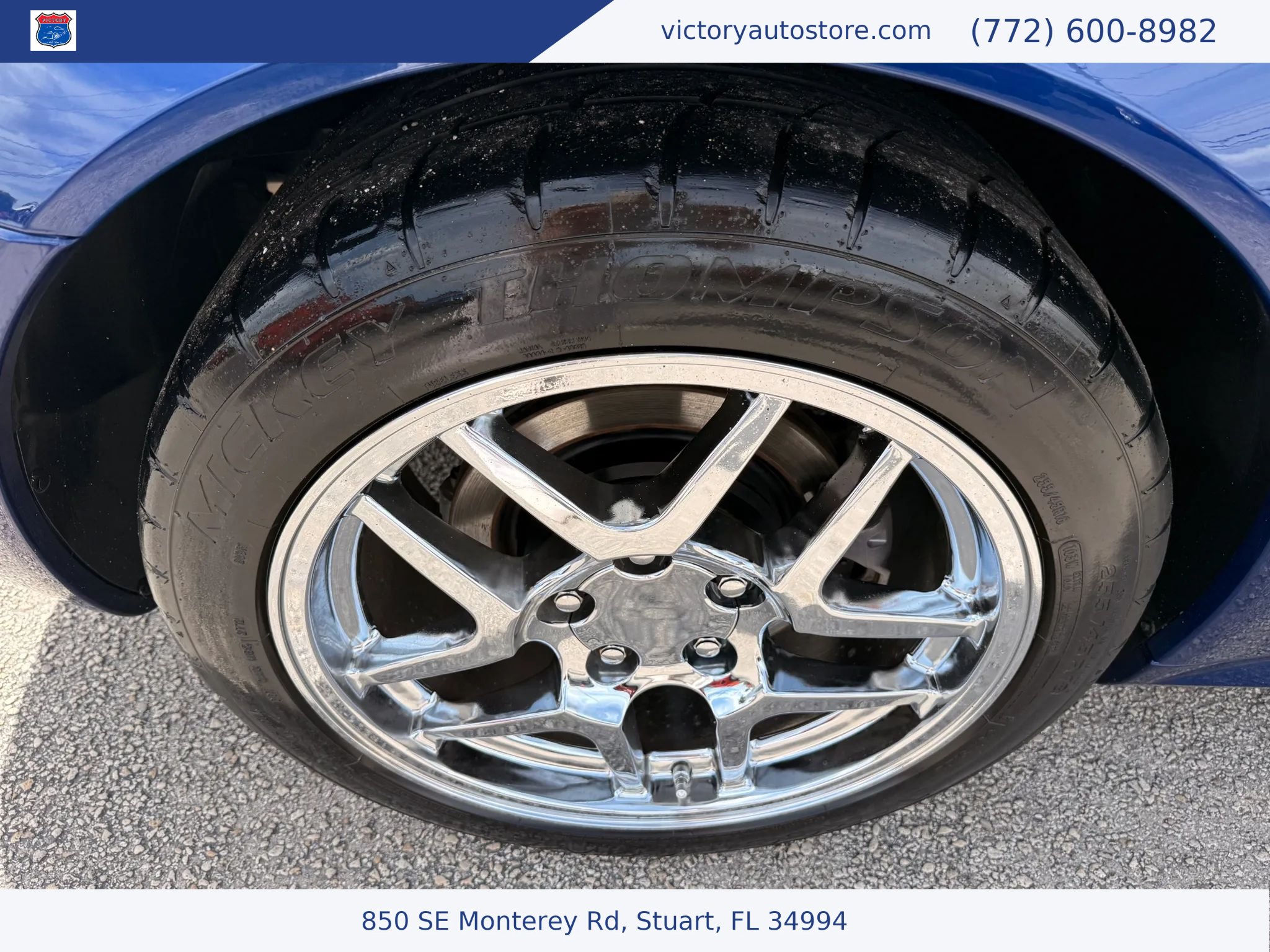 Used 2006 Cadillac XLR RWD image 26
