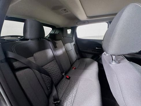 New 2026 Nissan Kicks SV image 25