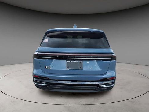 New 2026 Lincoln Nautilus Premier AWD/4WD image 7