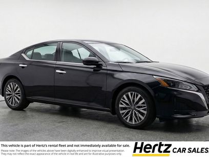 Used 2025 Nissan Altima 2.5 SV