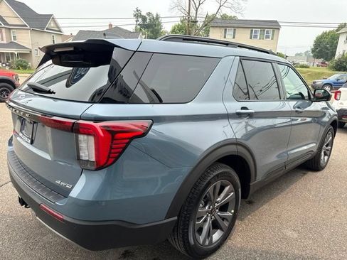 New 2026 Ford Explorer Active w/ Active Comfort Package AWD/4WD image 6