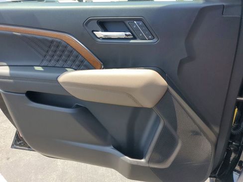 New 2026 GMC Canyon Denali AWD/4WD image 14