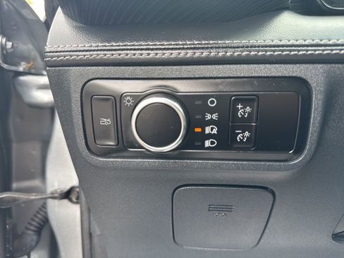Used 2025 Ford Mustang Premium RWD image 11