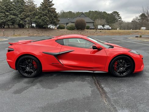 Used 2024 Chevrolet Corvette Z06 image 23