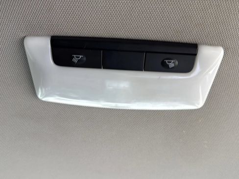 Used 2021 Nissan Rogue SV FWD image 28