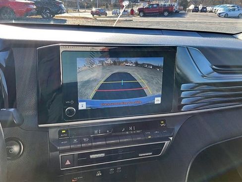 Used 2025 Toyota Camry LE image 17