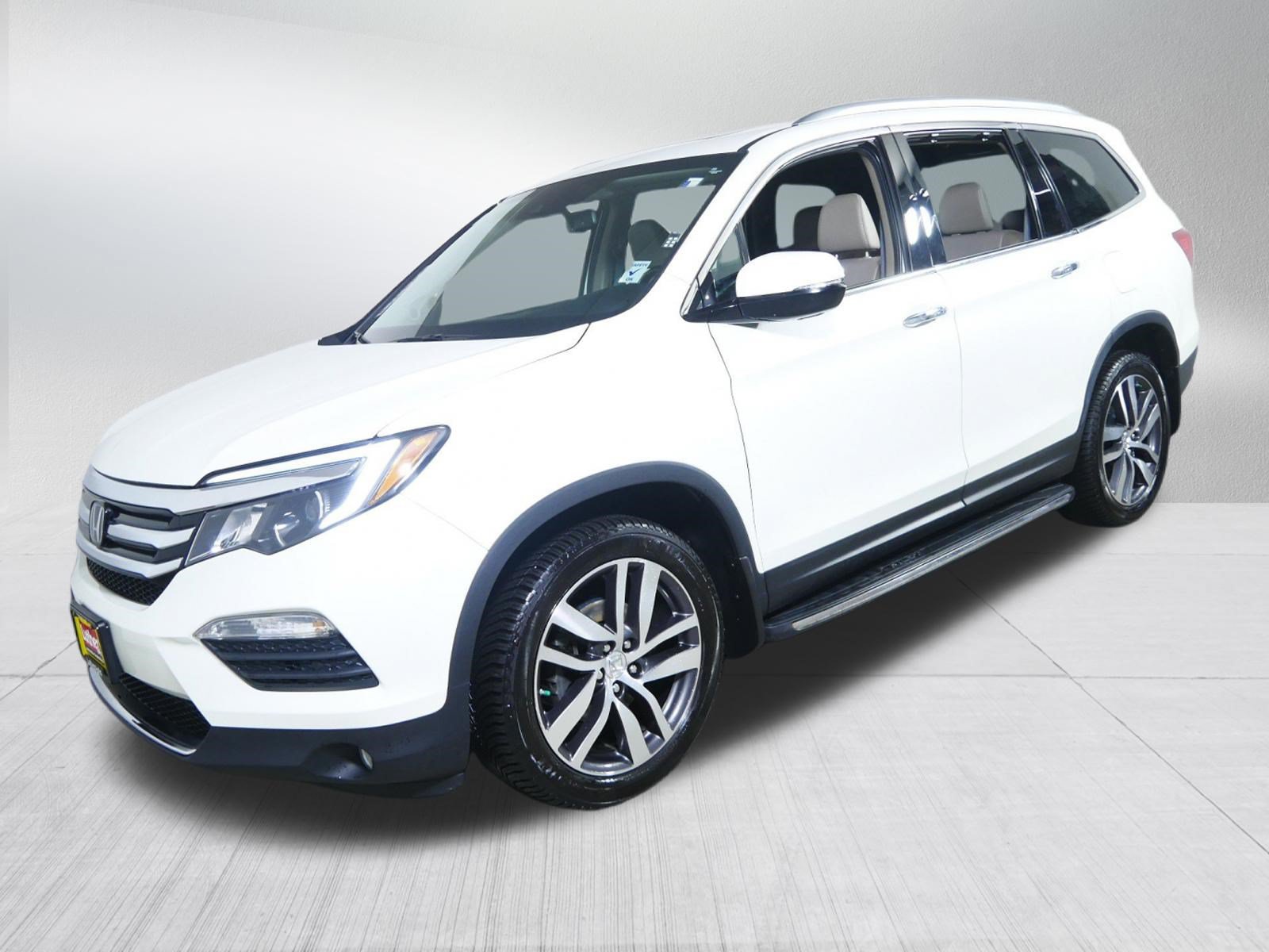 Used 2016 Honda Pilot Touring image 3