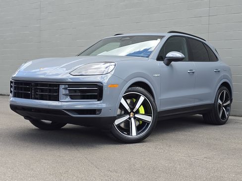 New 2026 Porsche Cayenne E-Hybrid AWD/4WD image 1