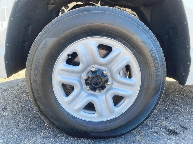 Used 2024 Toyota Tundra SR AWD/4WD image 30