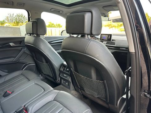 Used 2020 Audi Q5 2.0T Premium Plus w/ Premium Plus Package image 19