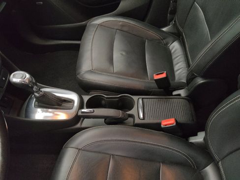 Used 2014 Buick Encore Premium image 26