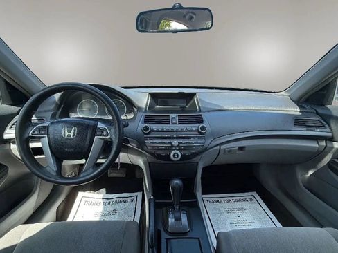 Used 2009 Honda Accord LX-P image 9