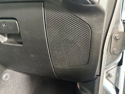 Used 2018 Jeep Wrangler Unlimited Sahara image 26